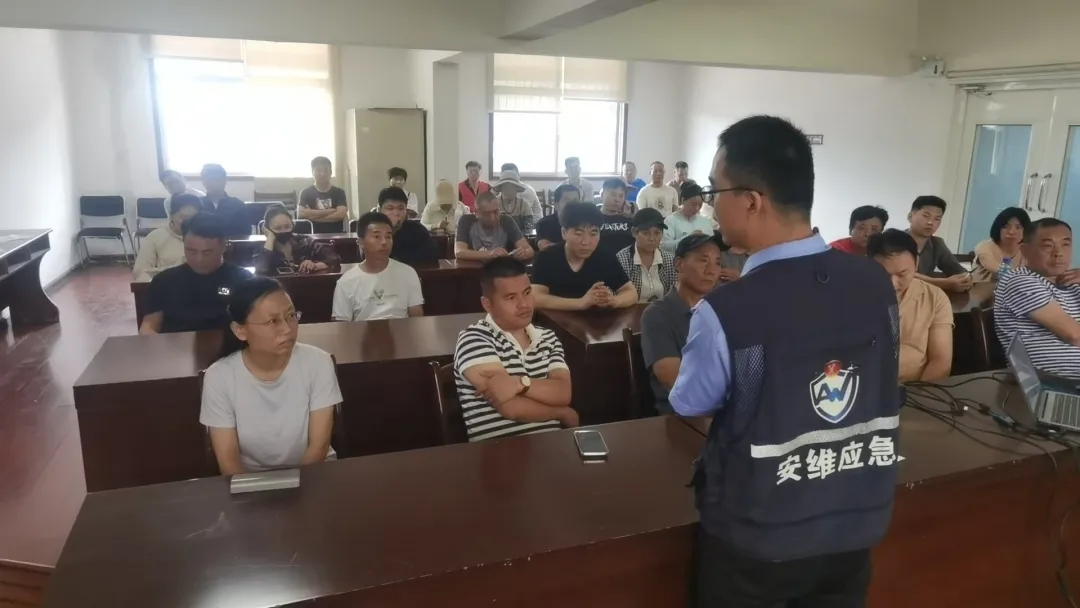 “人人讲安全、个个会应急——查找身边安全隐患” | 公司开展安全生产月系列活动 “人人讲安全、个个会应急——查找身边安全隐患” | 公司开展安全生产月系列活动
